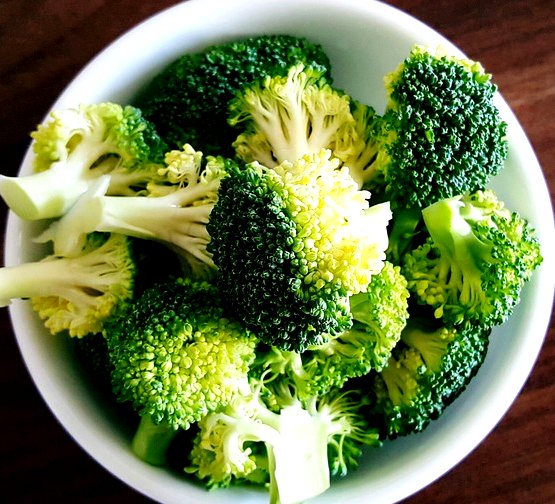 can vegans eat broccoli